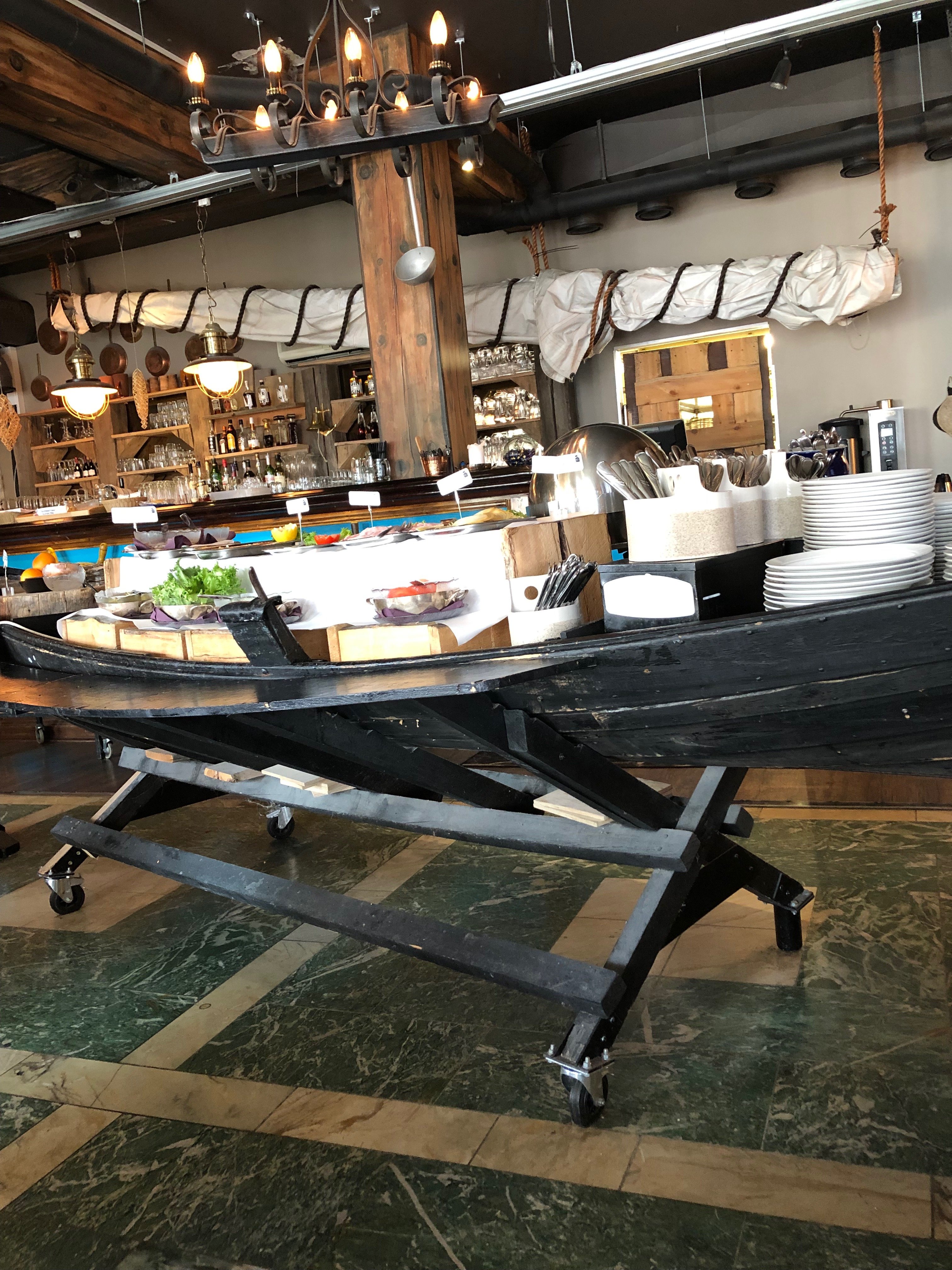 Hotel Mustaparta-餐饮