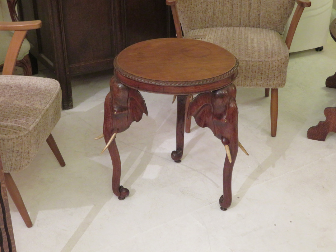 Burford Antiques Centre-伯福德必去景点