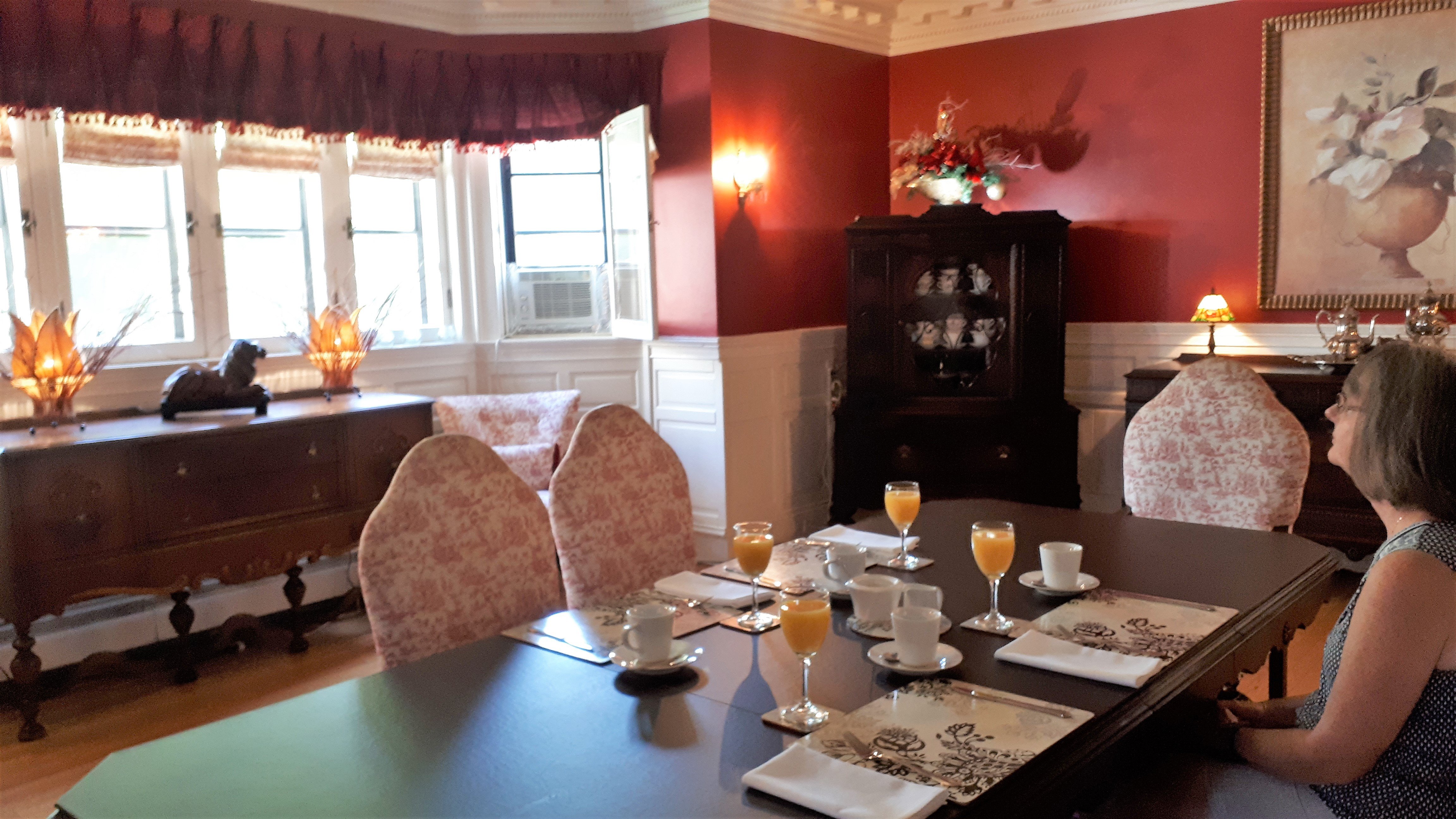 Grey Gables Inn Bed and Breakfast-餐饮