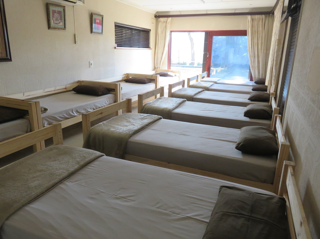 Umhlanga Guest House主图