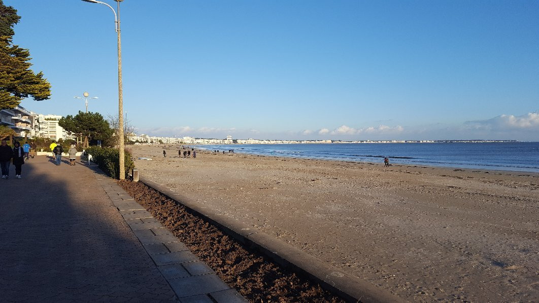 Esplanade Benoît景点图片