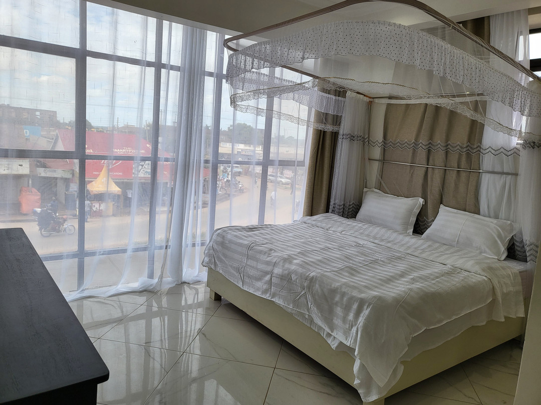 Mulandabi Hotels