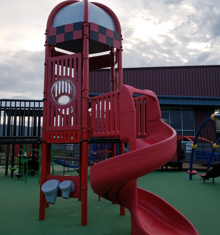 Addy Grace Playground-Daleville必去景点