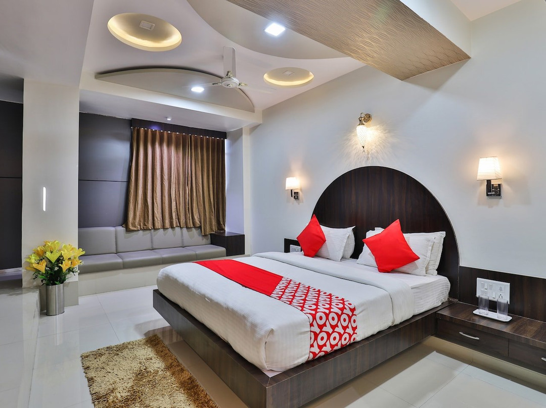 OYO 7557 Hotel Shiv Kunj Exotica主图