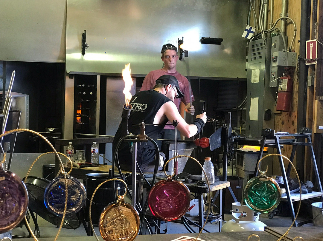 Vetro Glassblowing Studio and Gallery-葡萄藤必去景点