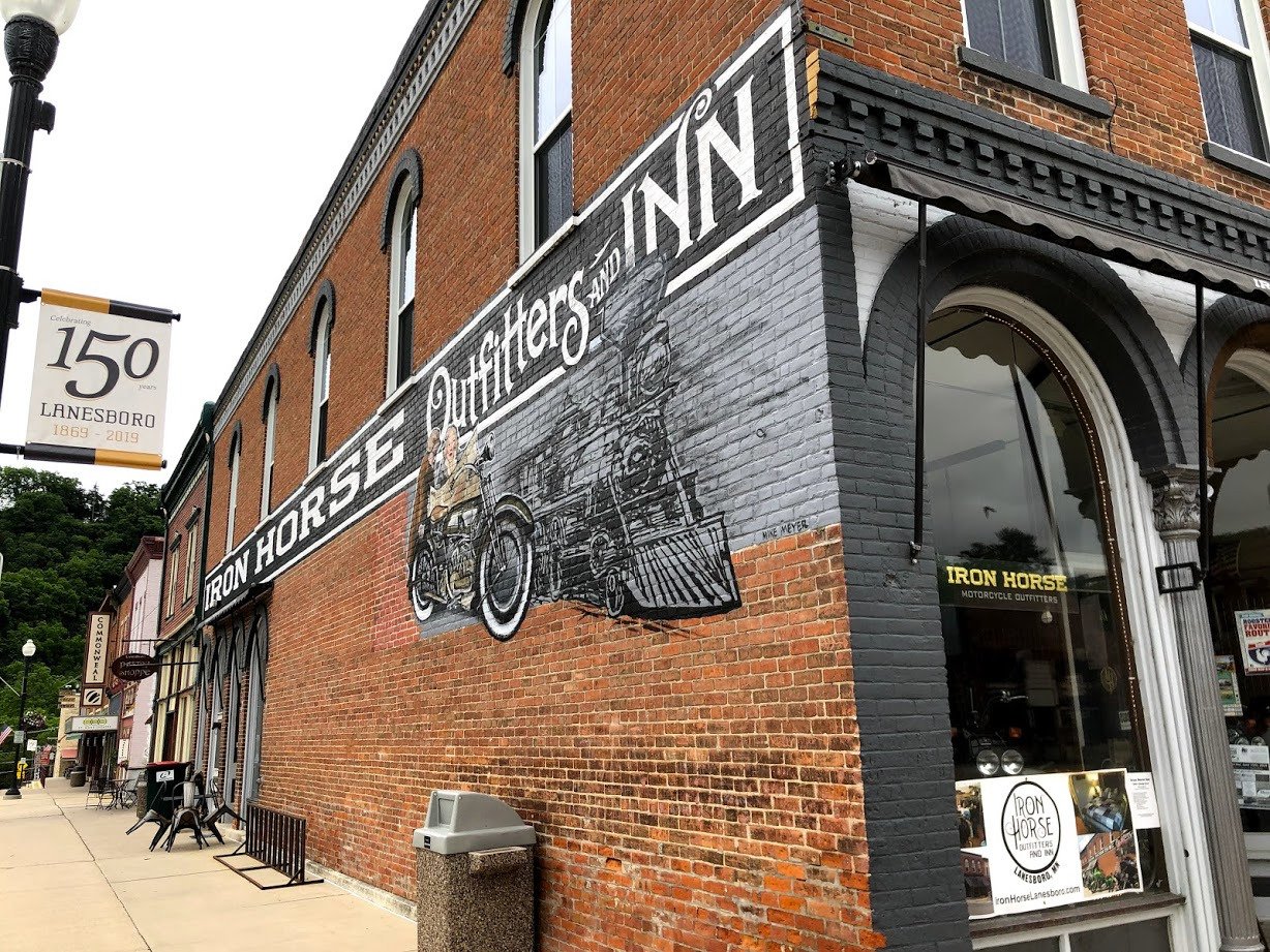 Iron Horse Market & Inn-浴室