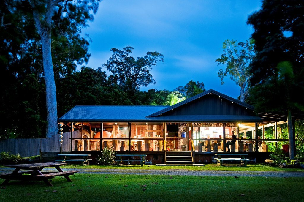Ayton餐馆和美食-The Sand Bar Cape Trib