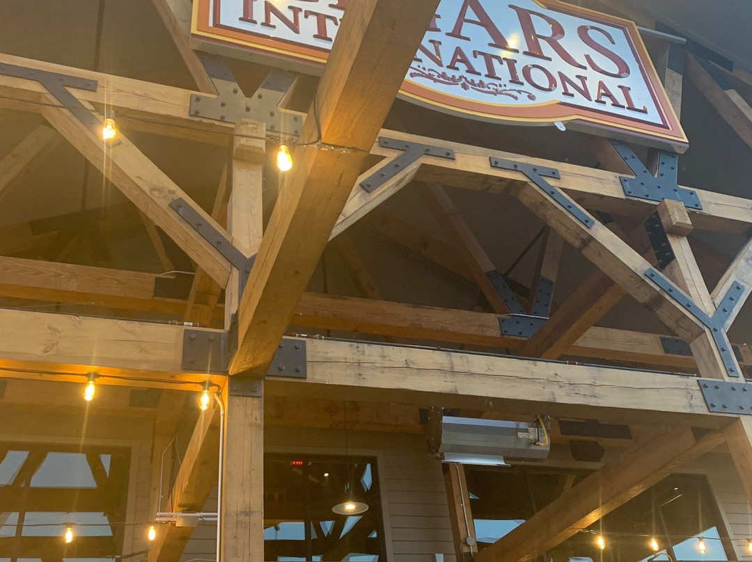 Cigar International-The Colony必去景点