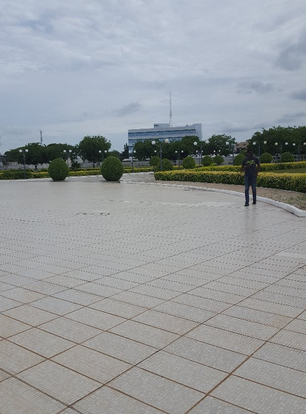 Monument de l'Independance-洛美必去景点