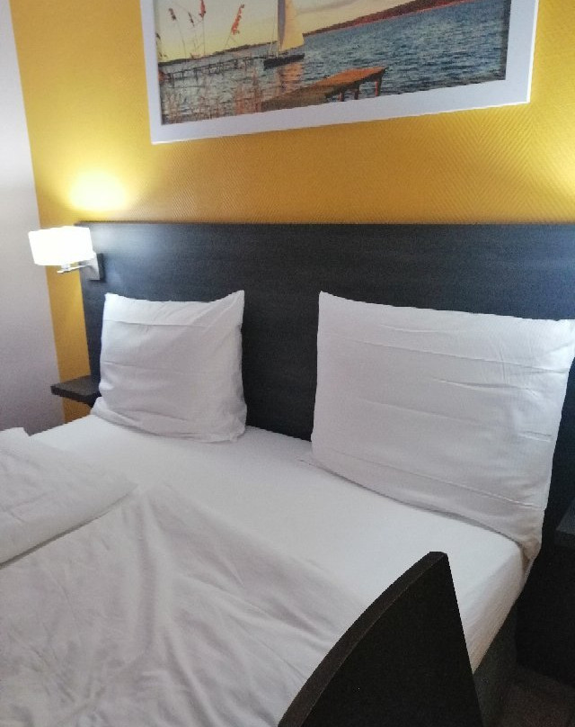 Bivius Hotel主图