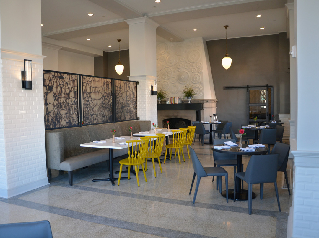 The Samuel Elbert Hotel and Conference Center主图