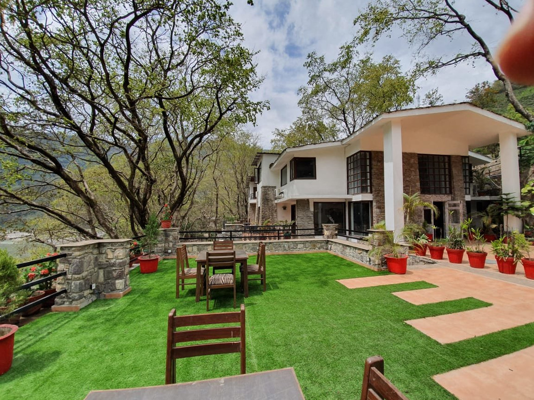 Summit By The Ganges Resort & Spa主图