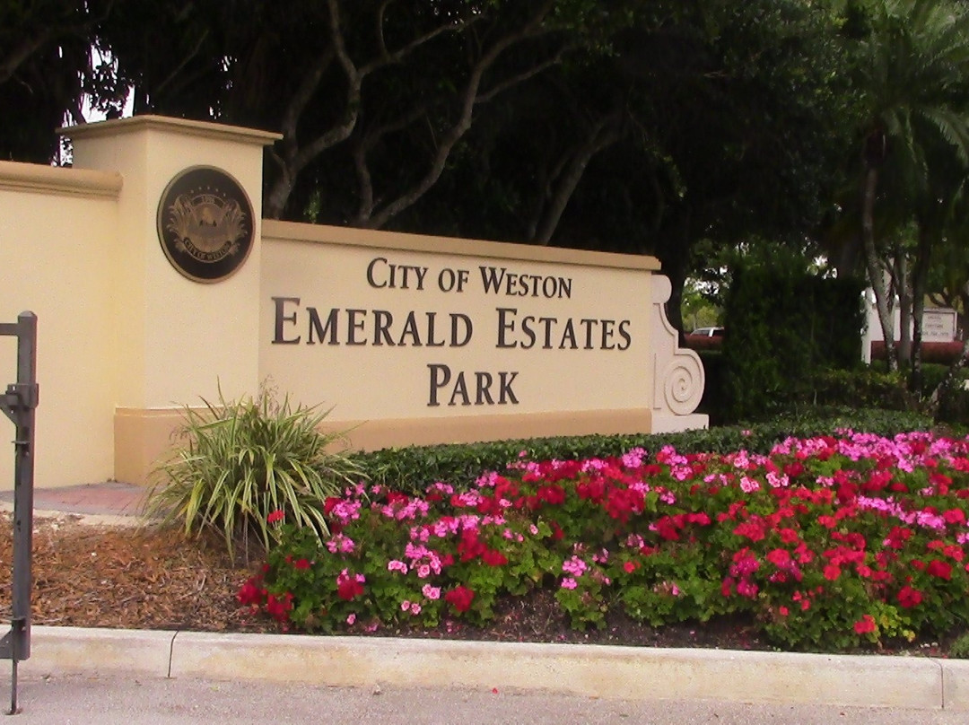 Emerald Estates Park-韦斯顿必去景点