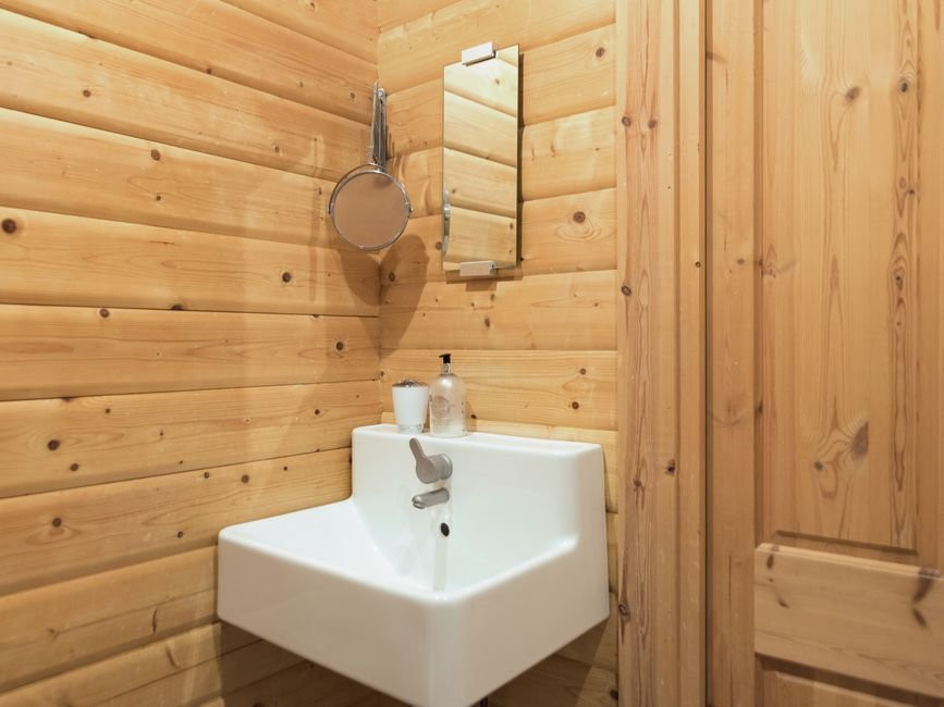 The White House主图