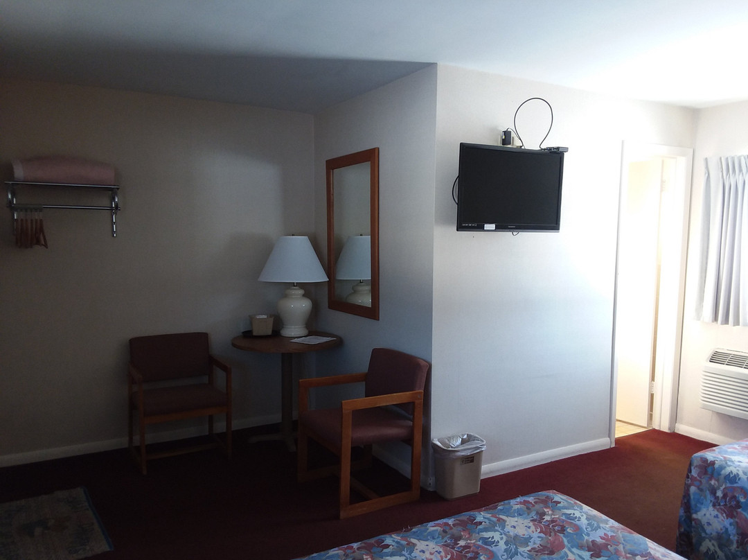 Budget Host Inn Manistique主图