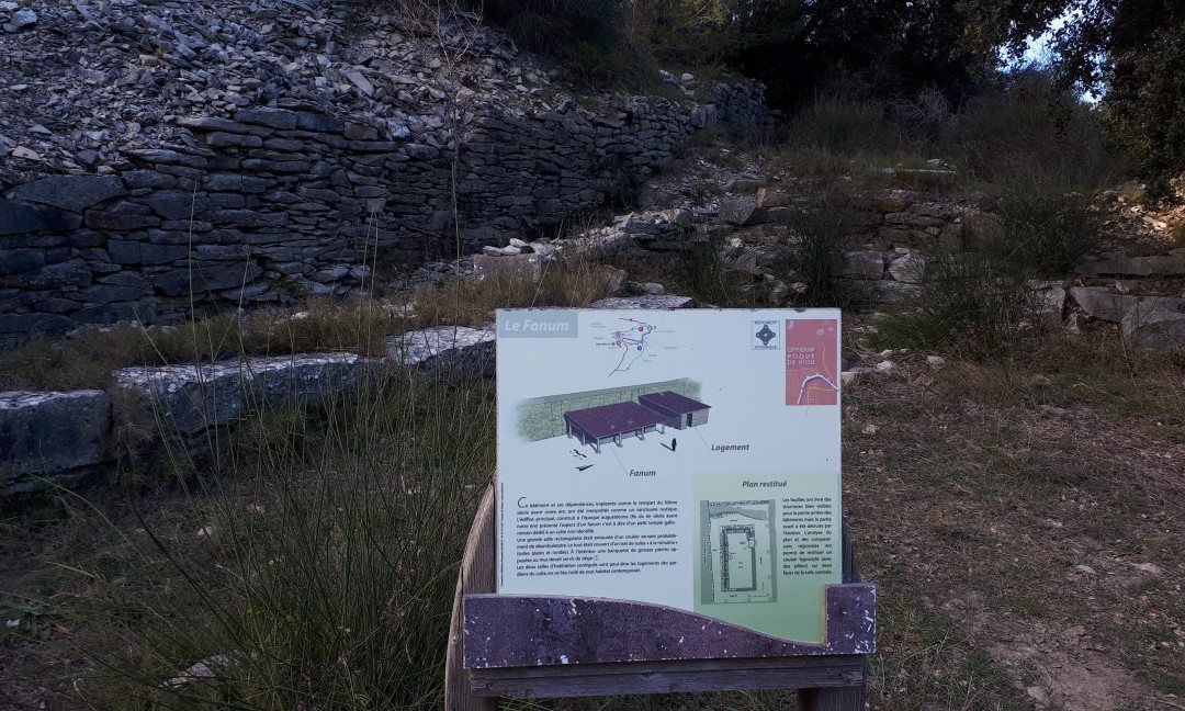 Oppidum de Nages-Nages-et-Solorgues必去景点