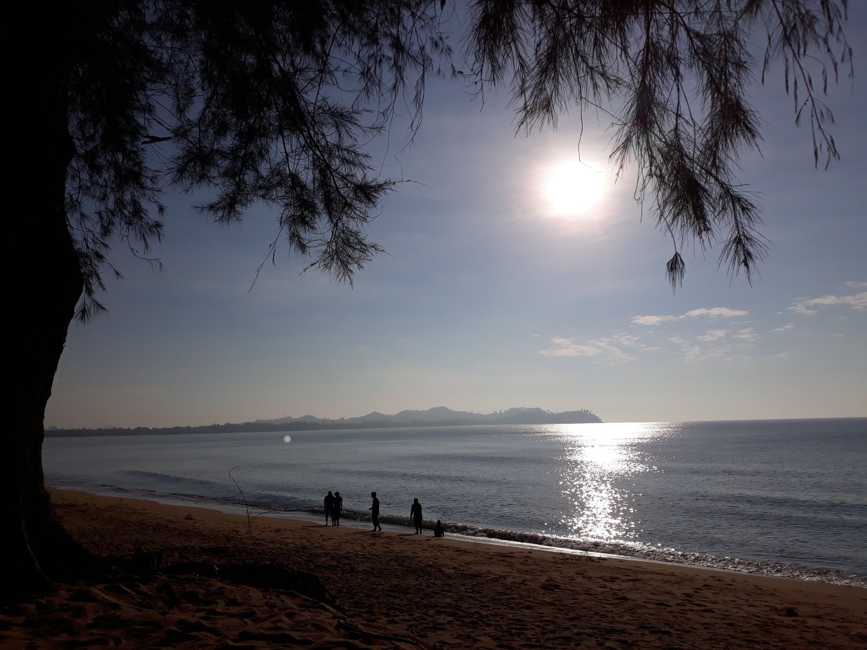 珍拉丁苏里亚厄里亚酒店-泳池