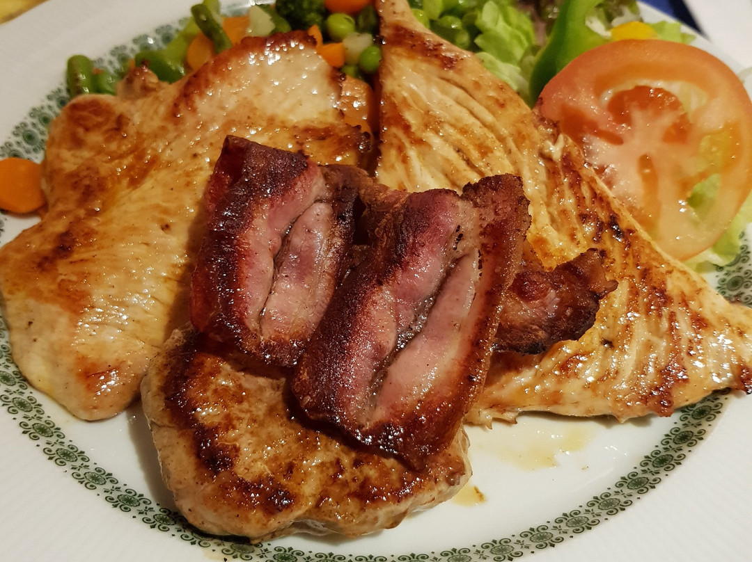 施托克劳餐馆和美食-Gasthof Zum Weissen Rossl