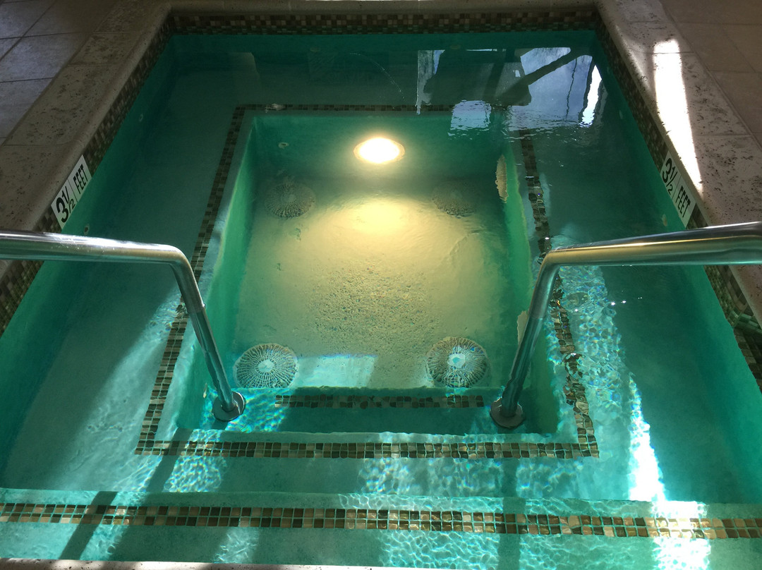 巴斯托艾瑞斯酒店主图