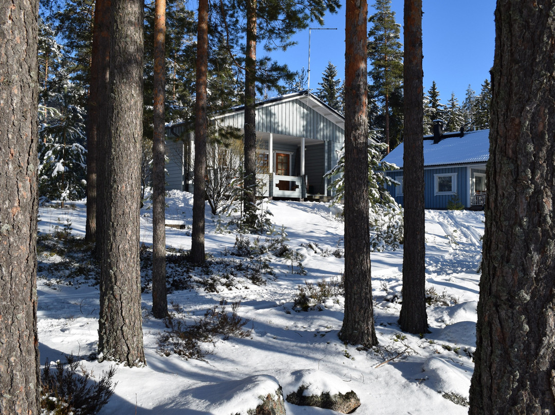 Holiday Center Tommolansalmi Oy