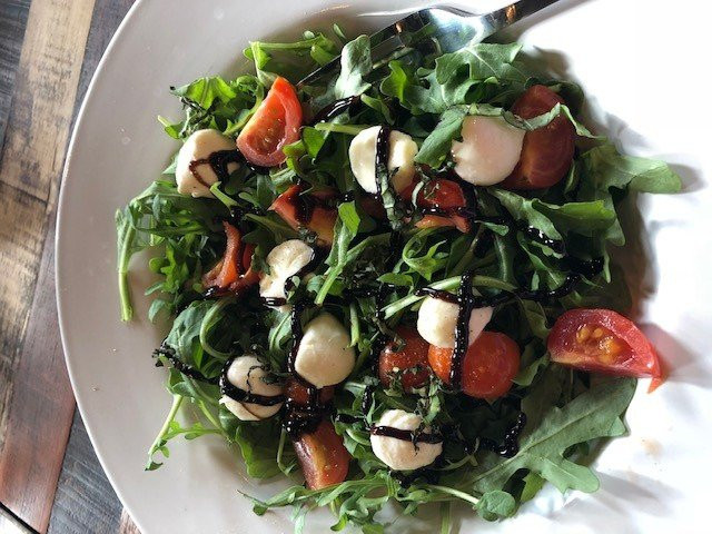 Franklin餐馆和美食-Main & Madison Market Café