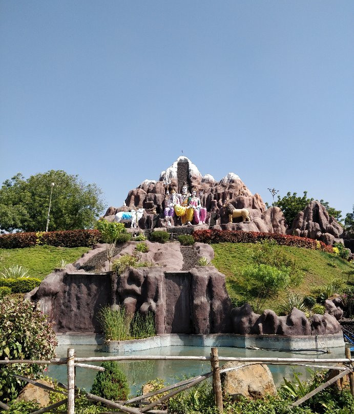 Surabardi Dam景点图片