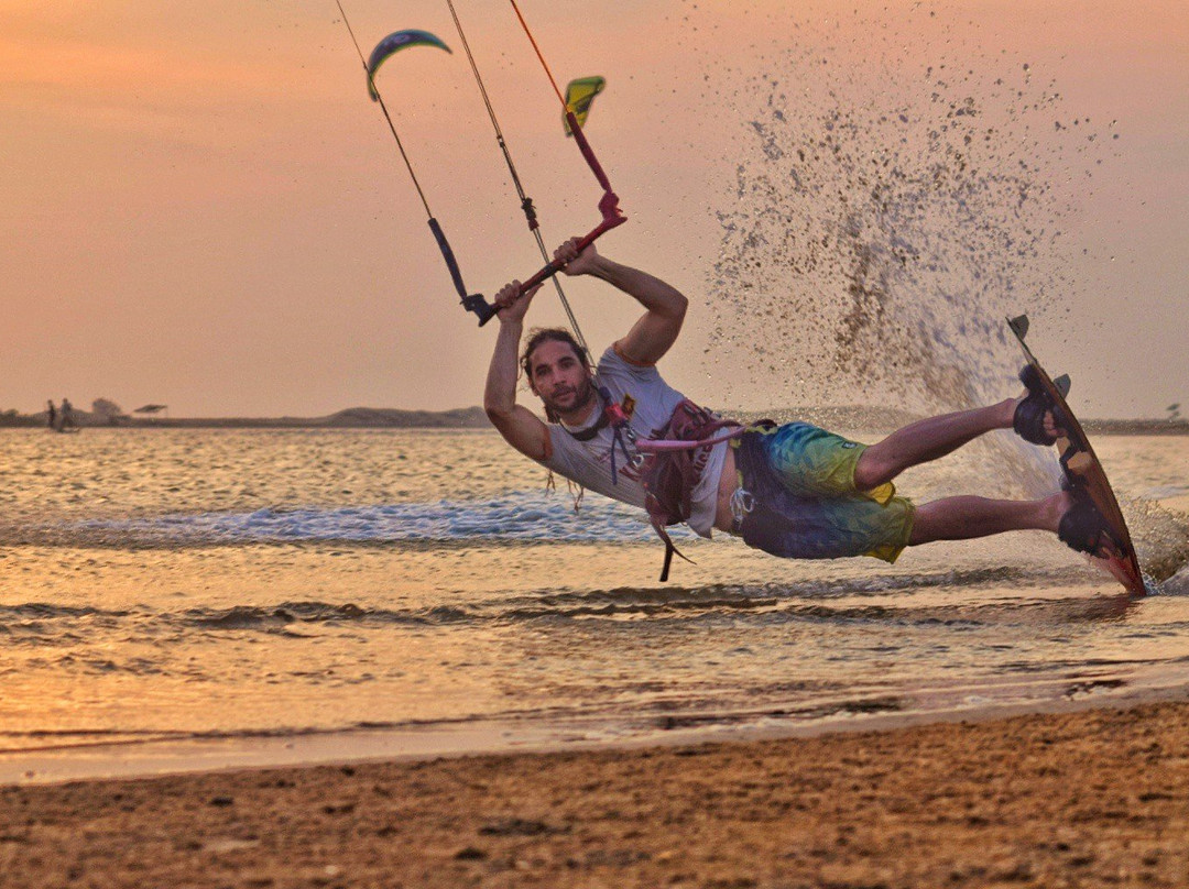 Kitesurfing Lanka | Resort