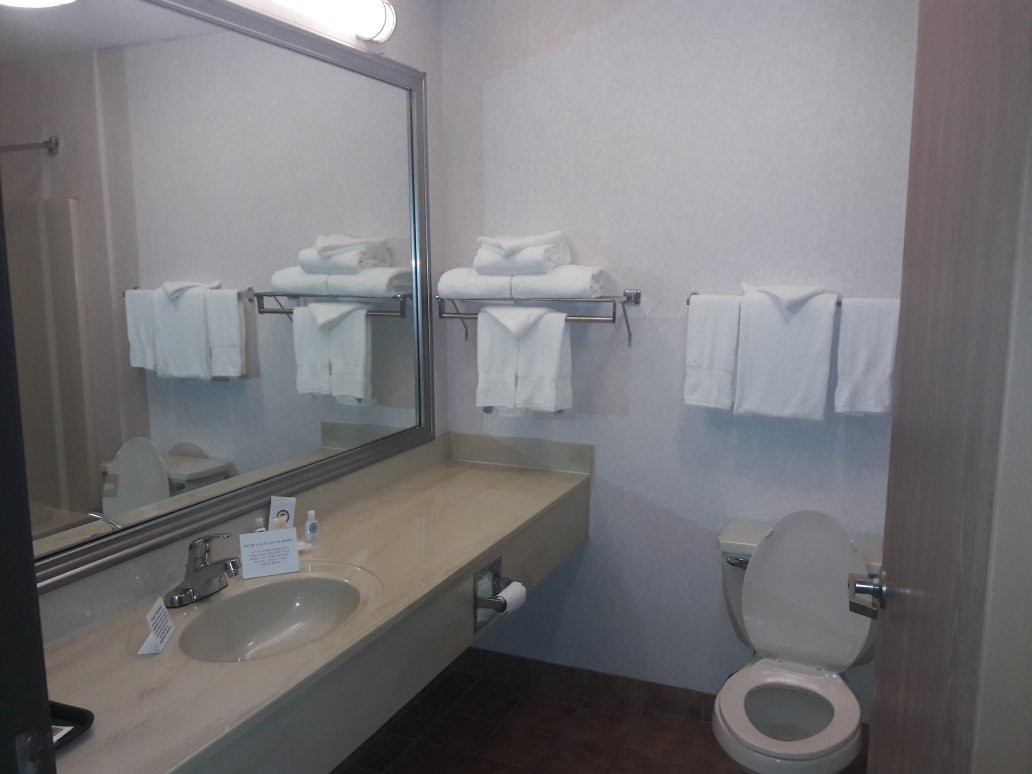 Fairbridge Inn & Suites Batavia - Darien Amusement Park主图