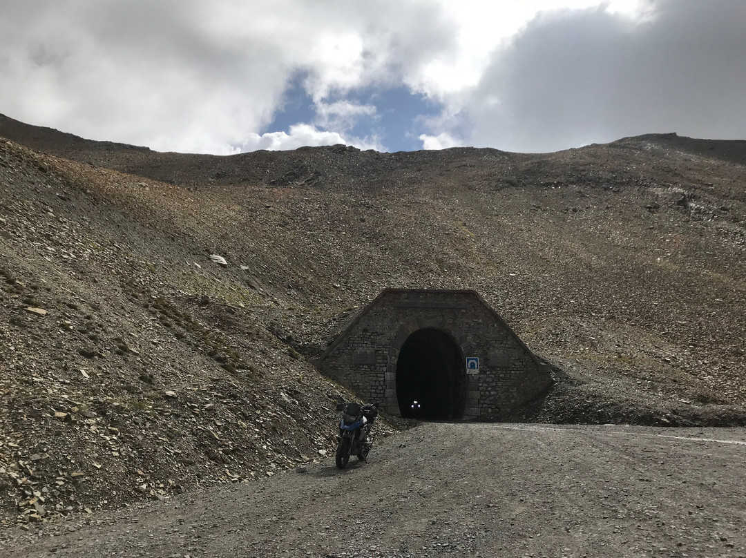 Col du Parpaillon-Crevoux必去景点
