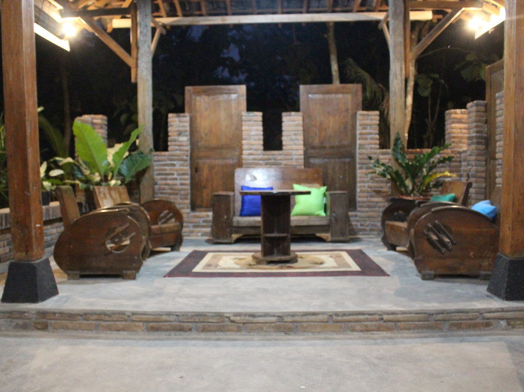 Omah Kulon Cabins and Pool主图