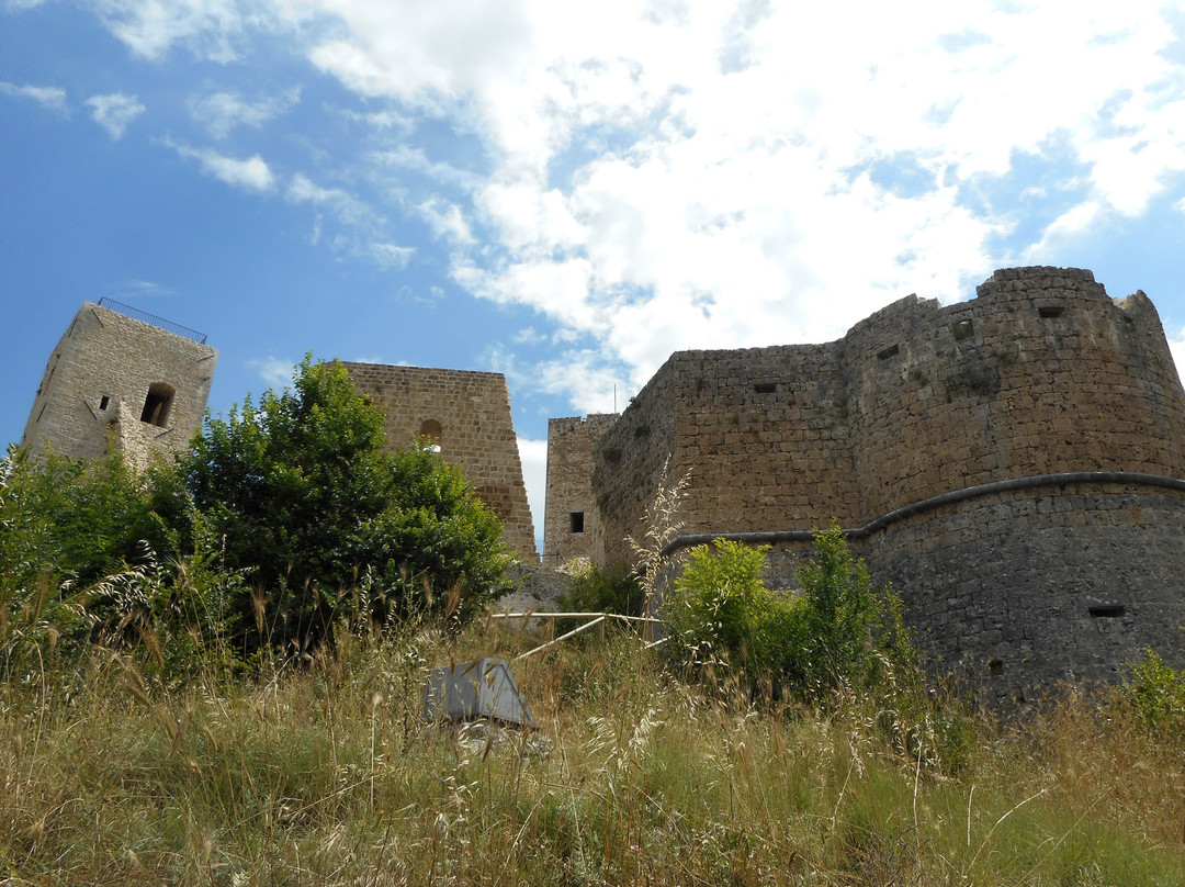 Castello Cantelmo景点图片