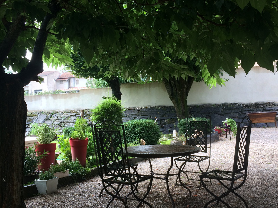 Le Jardin Chambre D'Hotes主图