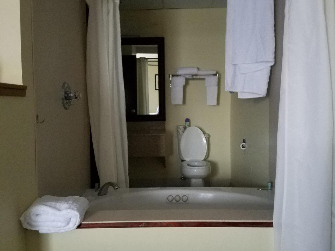 Best Western Crossroads Inn主图