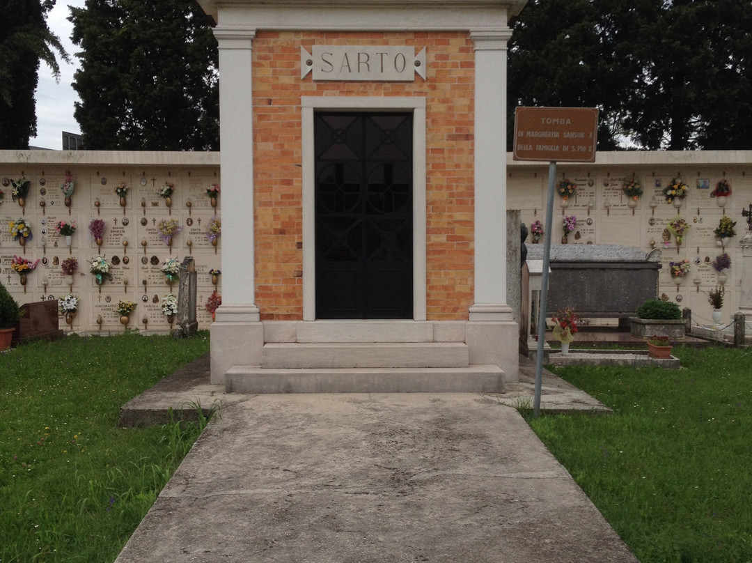 Cimitero Di Riese Pio X景点图片