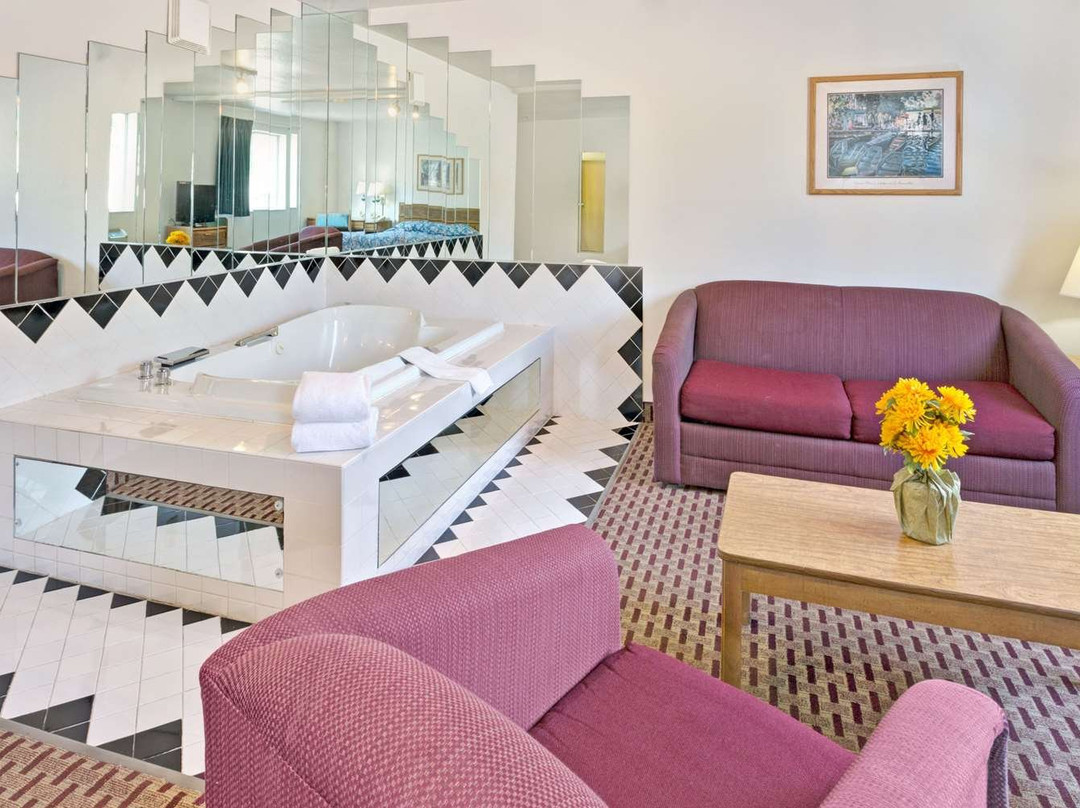 Super 8 by Wyndham Canonsburg/Pittsburgh Area主图