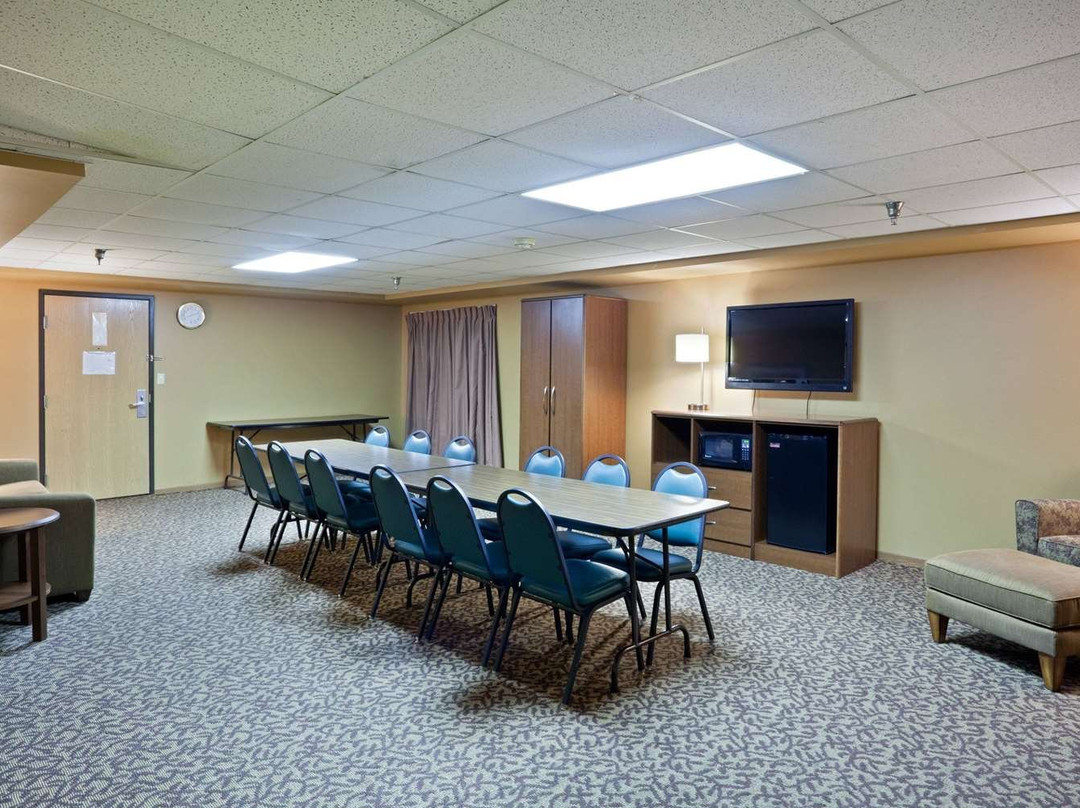 AmericInn by Wyndham Mitchell主图