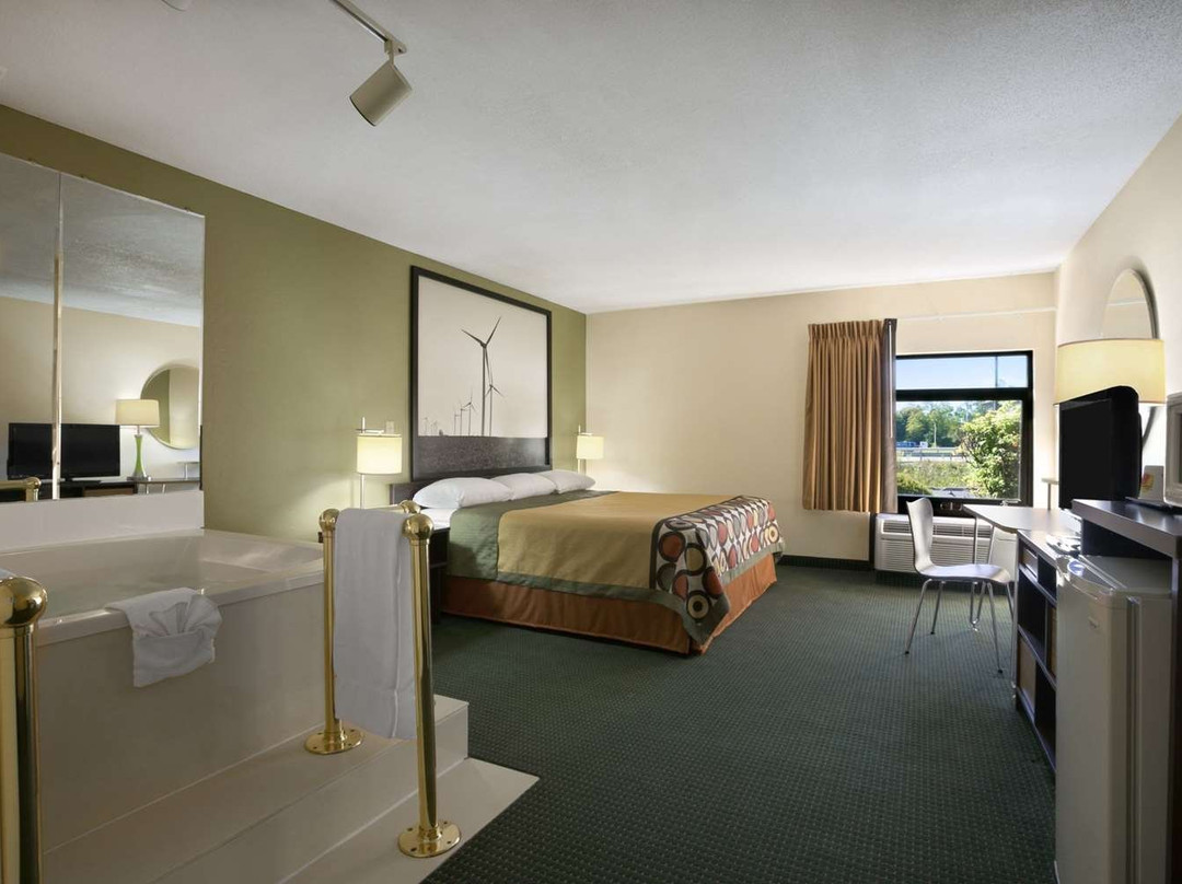 Super 8 by Wyndham Columbia City主图