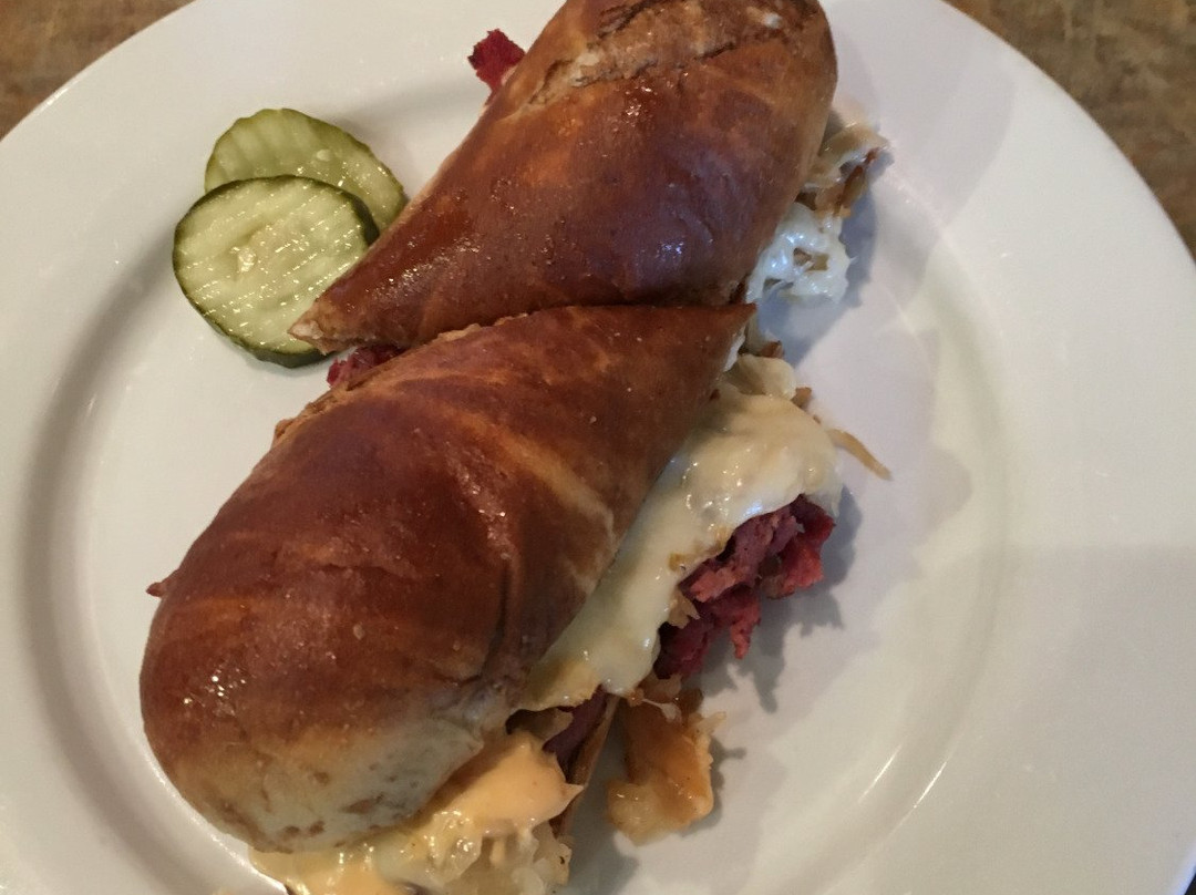 Plankinton餐馆和美食-Commerce Street Grille & Bar