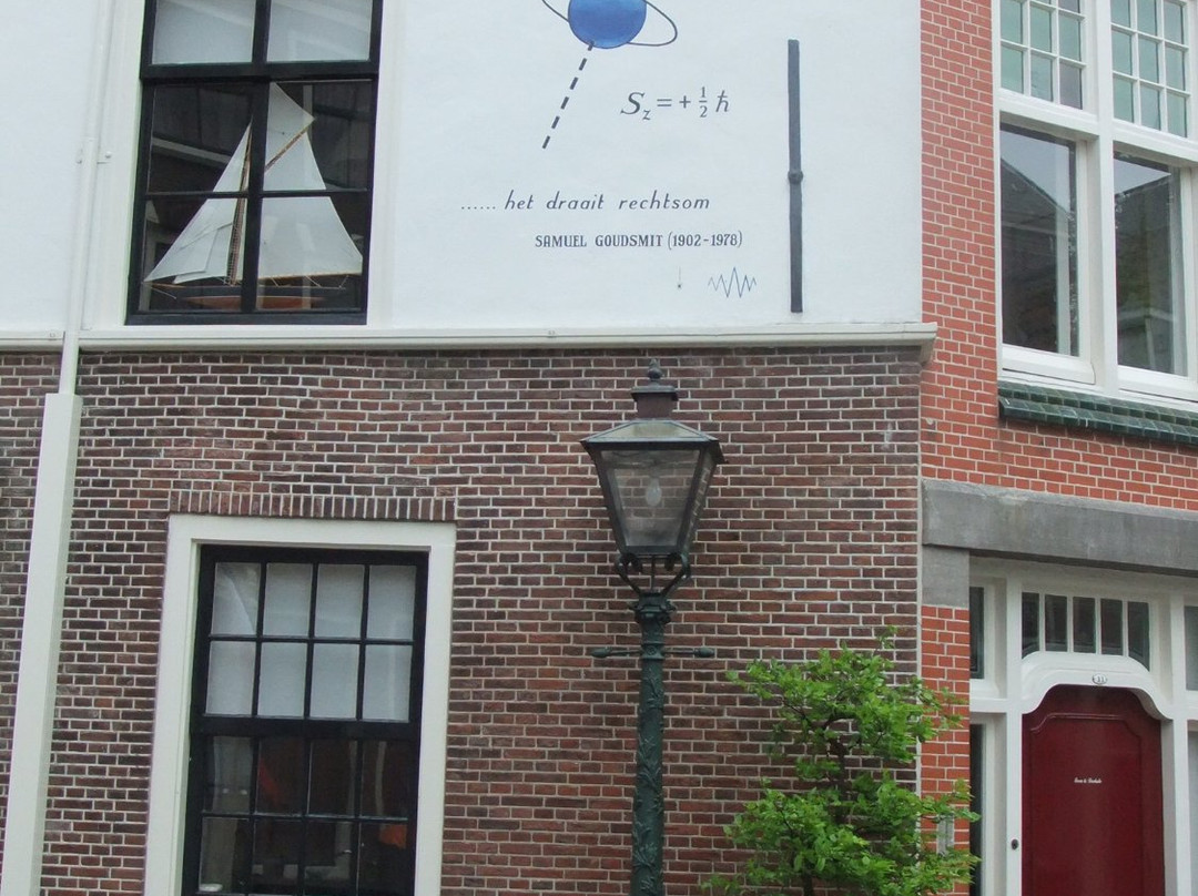 Wall Poems of Leiden景点图片
