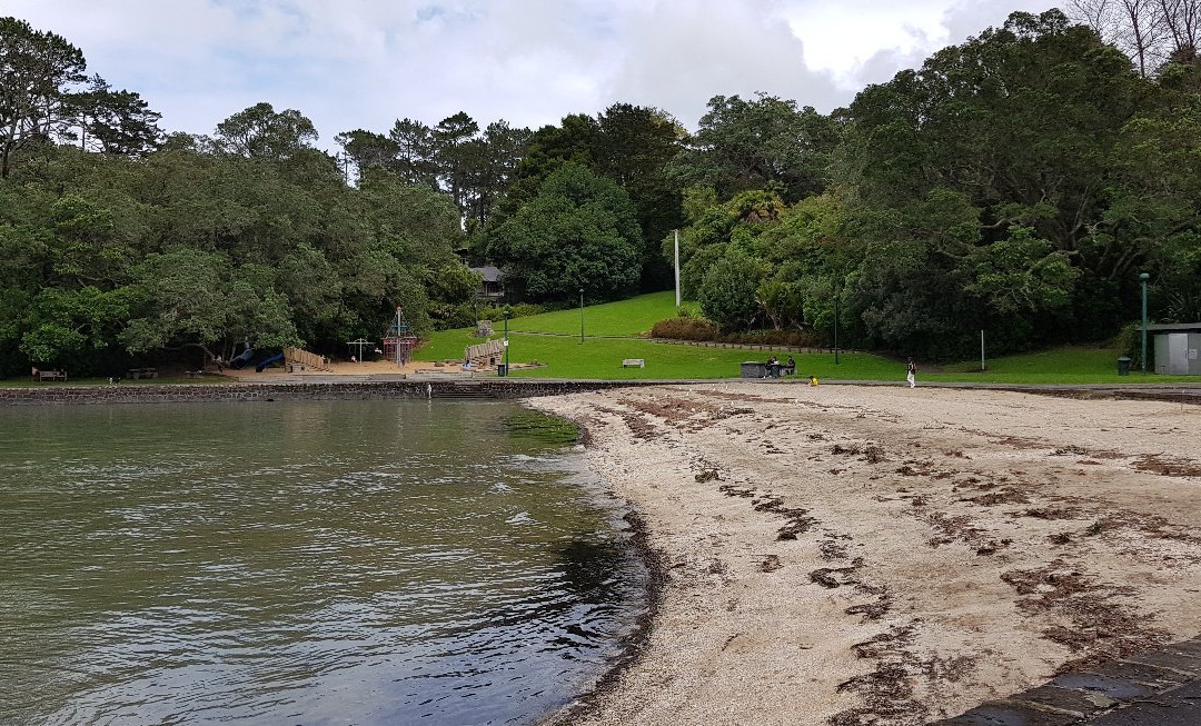 Blockhouse Bay Beach-奥克兰中心地区必去景点