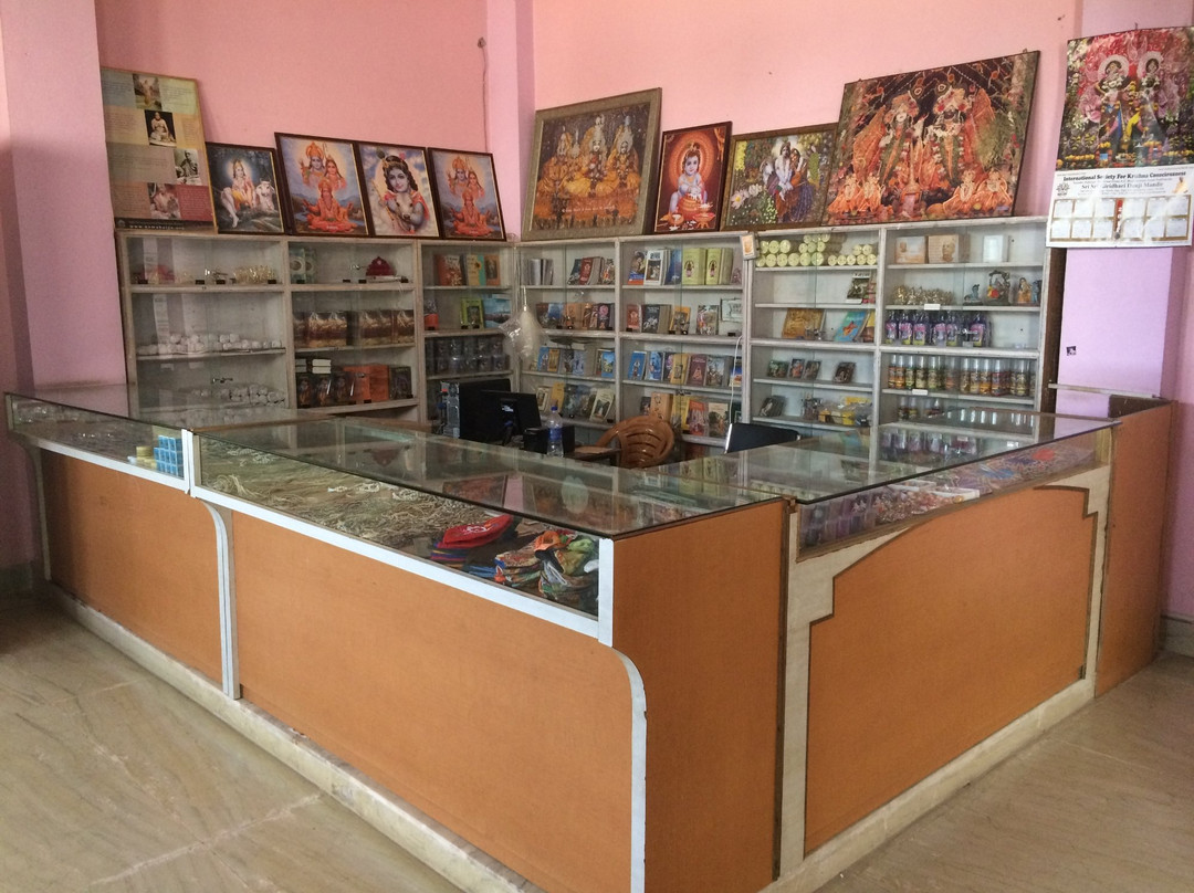 Sri Sri Giridhari Dauji Temple景点图片