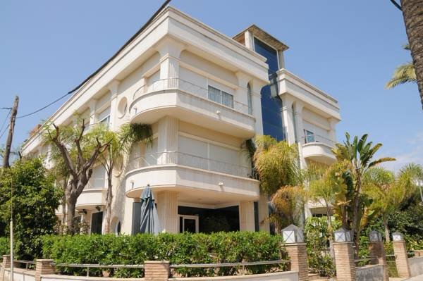 Marea Aparthotel-官方