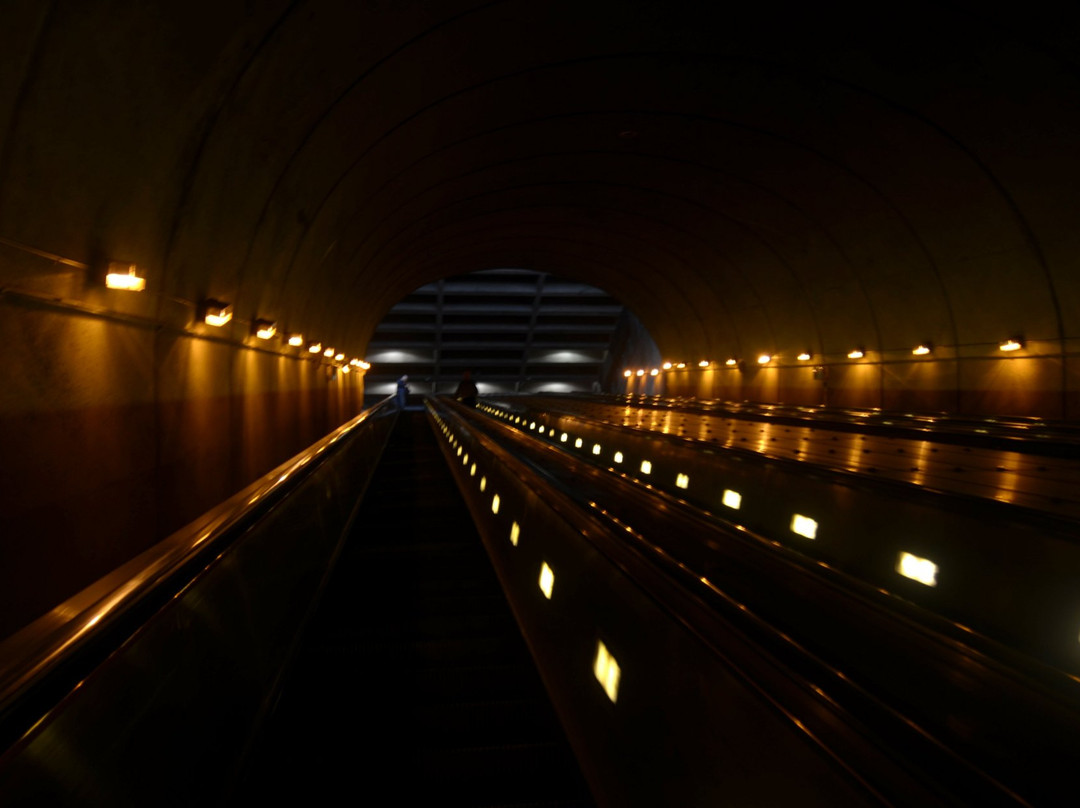 Rosslyn Metro Station-阿灵顿必去景点