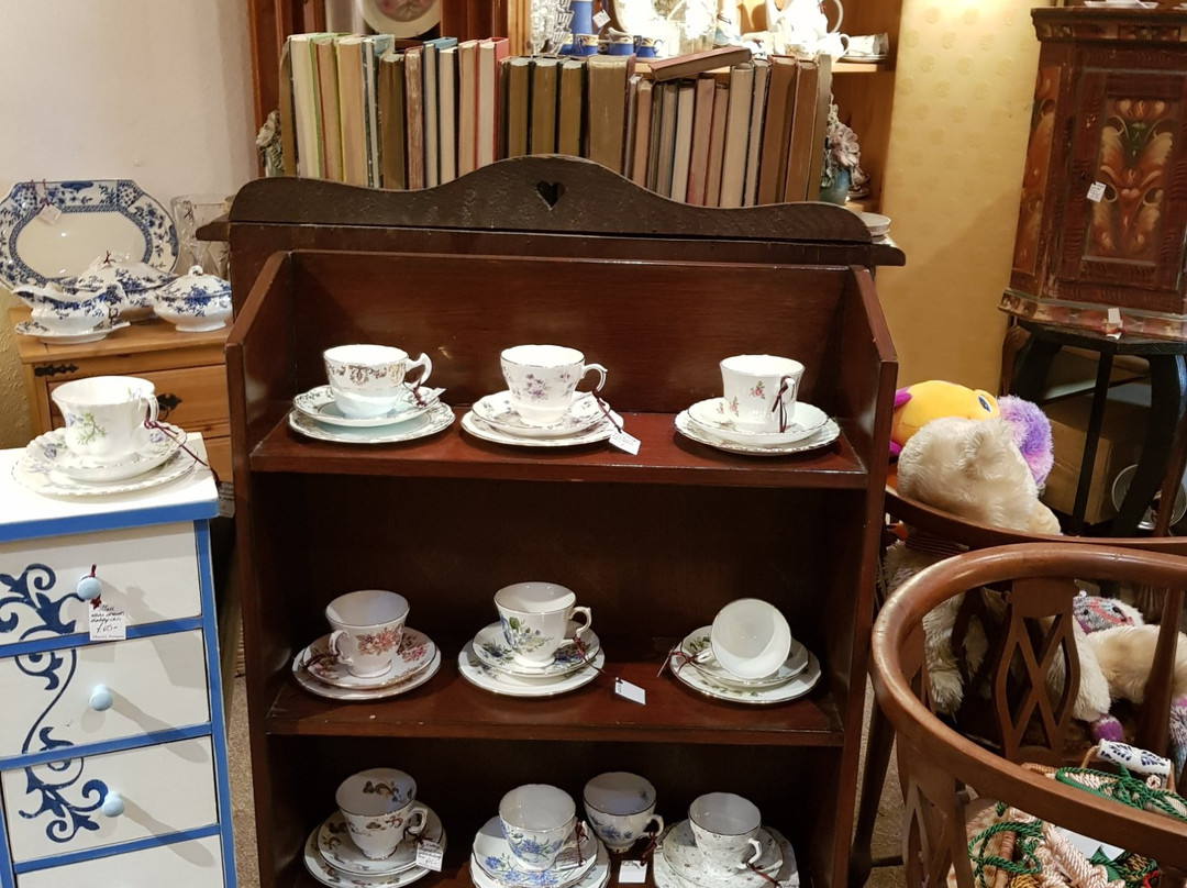 Phoenix Antiques-佩特沃斯必去景点