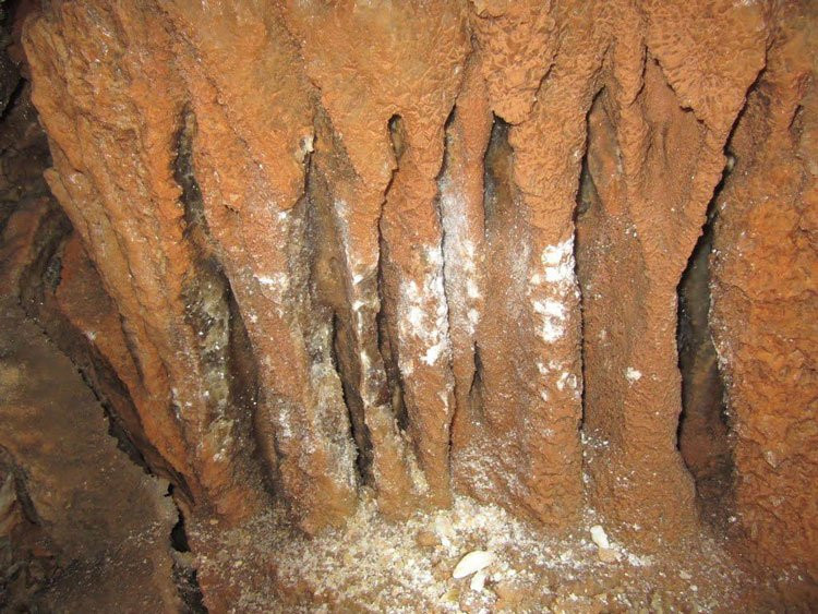 Nabati Cave景点图片