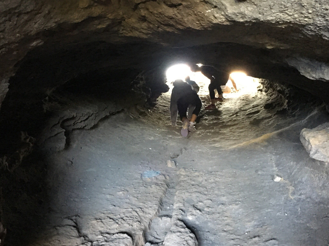 Gosangs Tunnel景点图片