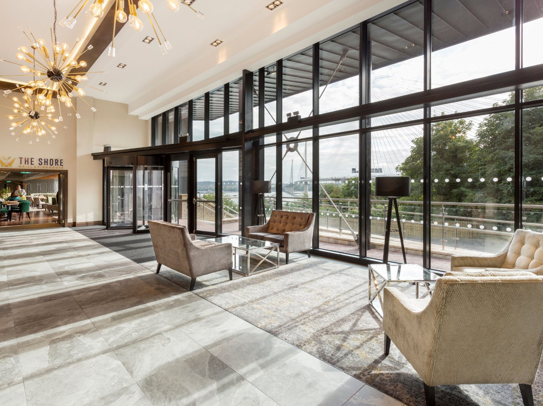 Rosyth酒店住宿-昆斯费里酒店