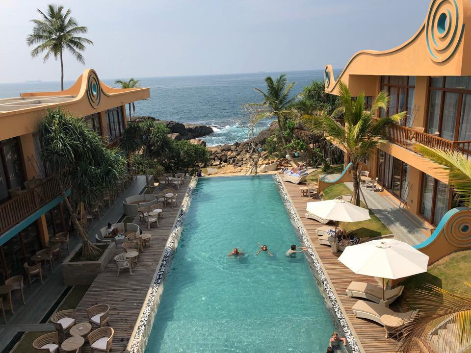 Thaproban Pavilion Waves主图