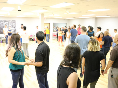 Alpha Midway Dance Studio-达拉斯必去景点