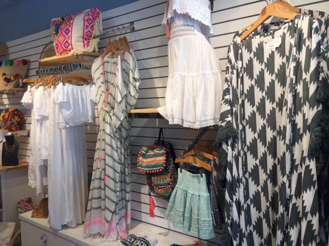 Black Swan Boutique-圣让必去景点